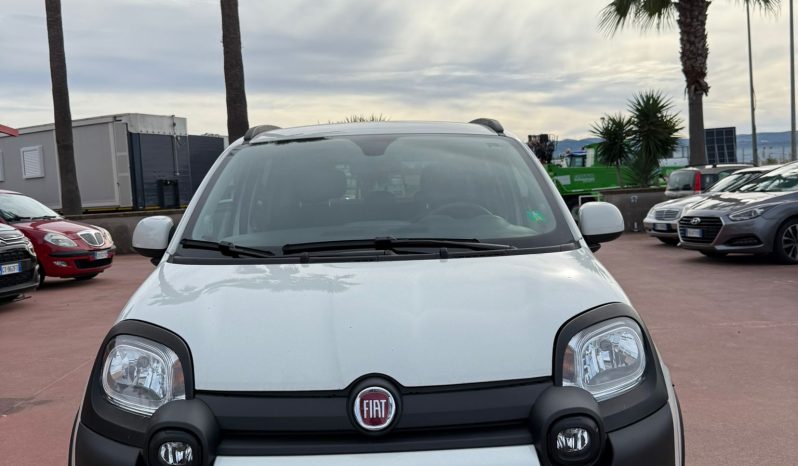 
								Fiat Panda 1.0 HYBRID 69cv completo									