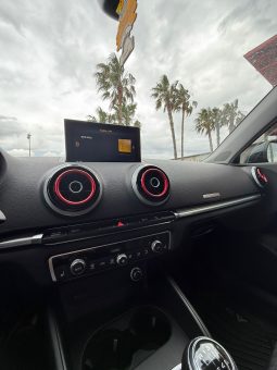 
										A3 SPORTBACK BUSINESS 2.0 tdi 150cv completo									