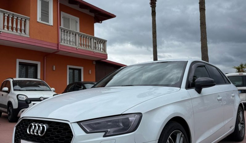 
								A3 SPORTBACK BUSINESS 2.0 tdi 150cv completo									