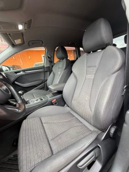 
										A3 SPORTBACK BUSINESS 2.0 tdi 150cv completo									