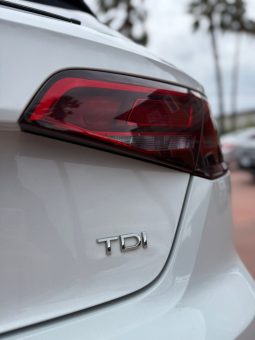 
										A3 SPORTBACK BUSINESS 2.0 tdi 150cv completo									