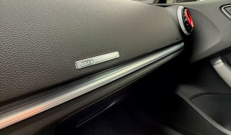 
								A3 SPORTBACK BUSINESS 2.0 tdi 150cv completo									