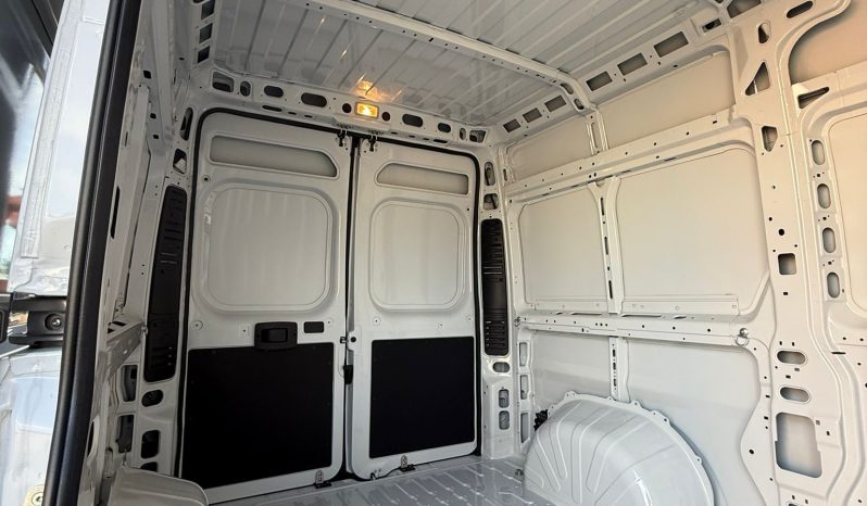 
								Fiat Ducato 2.2 Diesel – 140 CV (103 kW) completo									