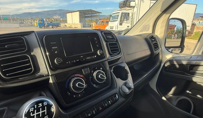 
								Fiat Ducato 2.2 Diesel – 140 CV (103 kW) completo									