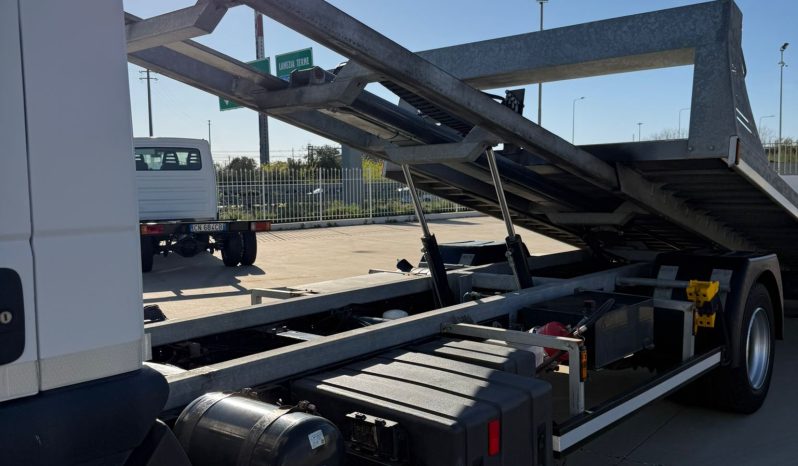 
								IVECO 75E18 completo									