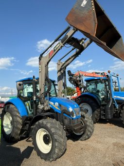 
										NEW HOLLAND T5.115 completo									