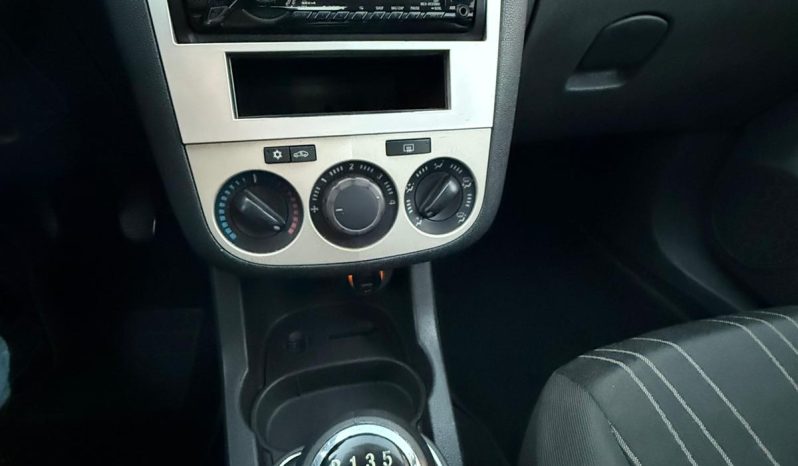 
								Opel Corsa 4A completo									