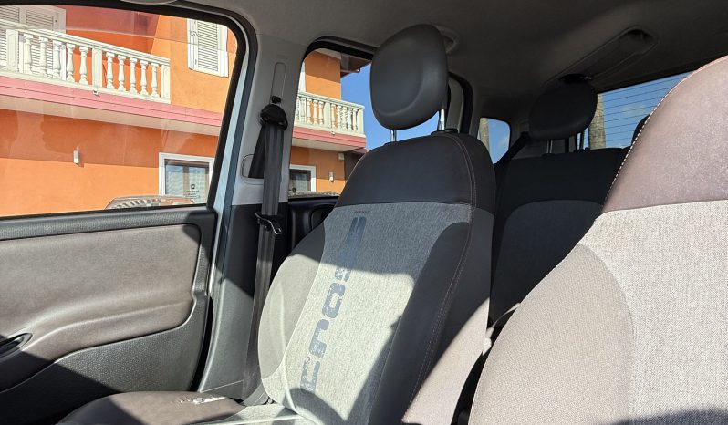 
								FIAT PANDA CROSS 1.3 mjt 80cv completo									