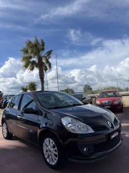 
										Renault Clio 1.5 85cv completo									