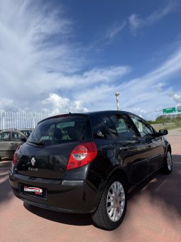 
										Renault Clio 1.5 85cv completo									