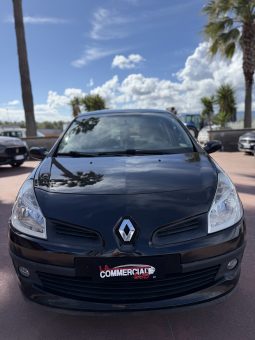 
										Renault Clio 1.5 85cv completo									