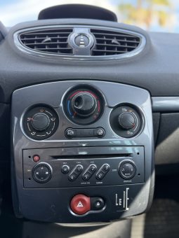 
										Renault Clio 1.5 85cv completo									