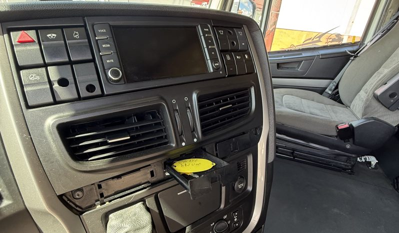 
								Iveco 460 completo									