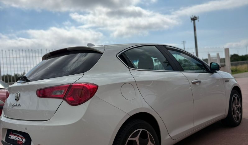
								ALFA ROMEO GIULIETTA 2.0 170CV completo									