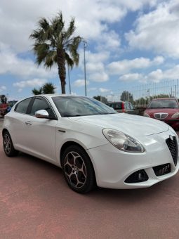 
										ALFA ROMEO GIULIETTA 2.0 170CV completo									