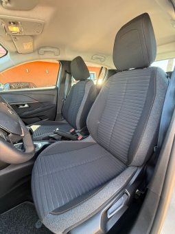 
										PEUGEOT 208 completo									