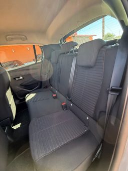 
										PEUGEOT 208 completo									