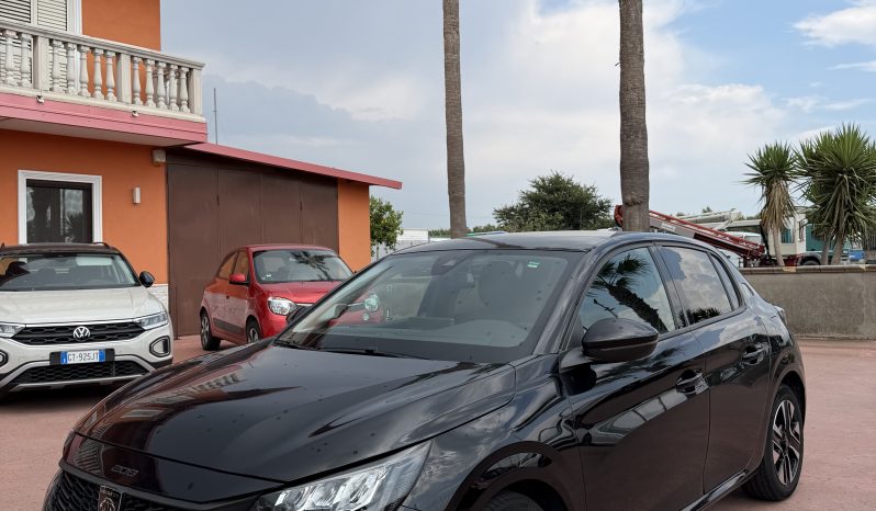 
								PEUGEOT 208 completo									