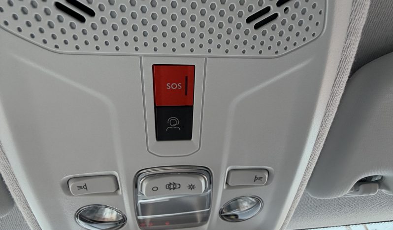 
								PEUGEOT 208 completo									